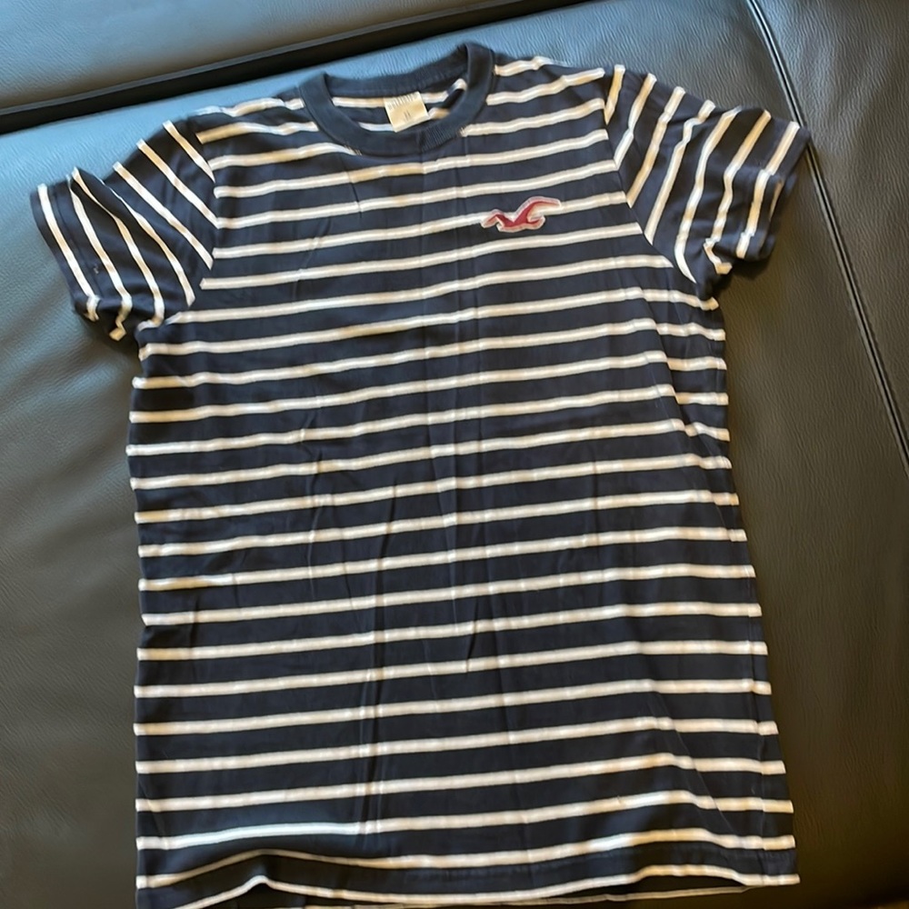 Mens Hollister Blue & White Stripe Size M Cotton Tee.